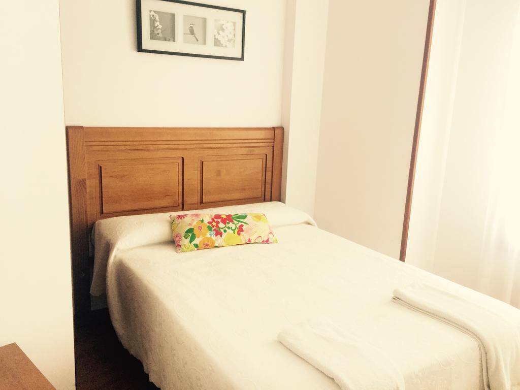 Apartamentos San Pelayo Onís 객실 사진